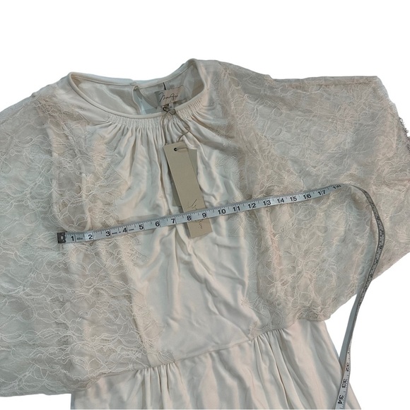 Max Azria Women Cream Lace Wing Mini Dress Gown Sz XS Elastic Stretch Waist NWT - Picture 10 of 15